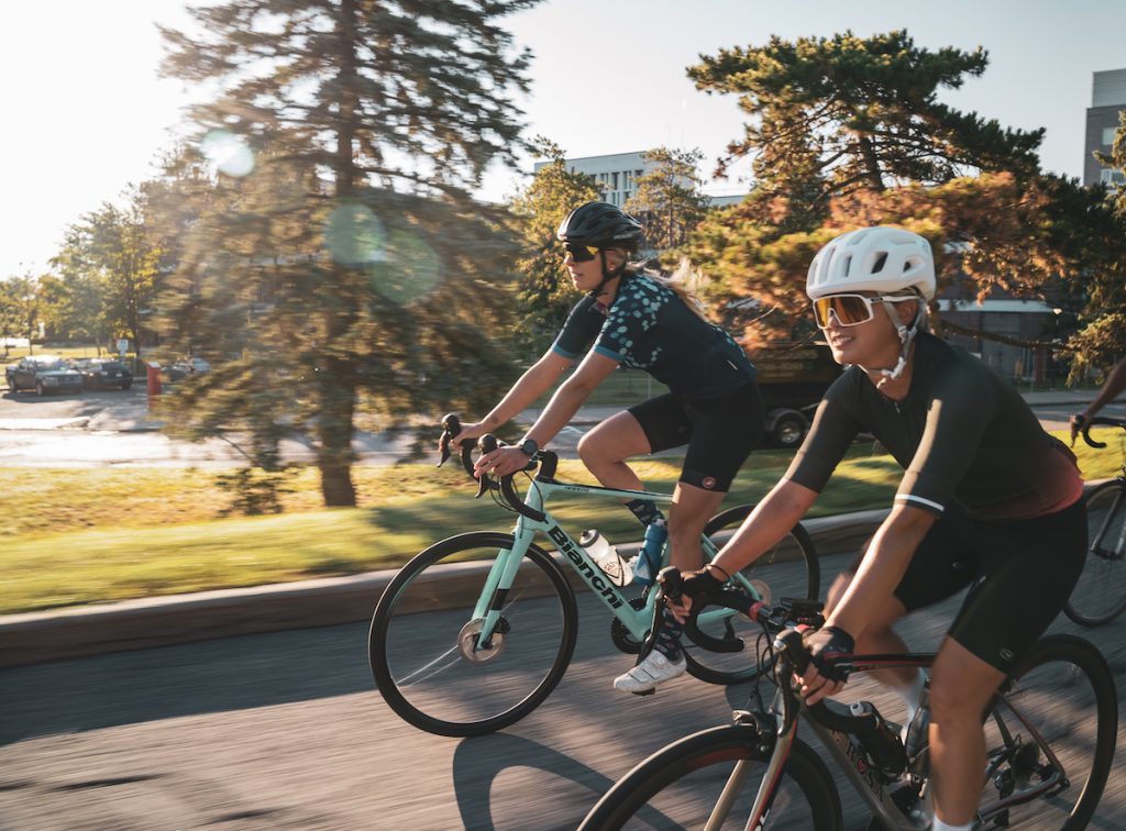 Women road cycling in Ottawa